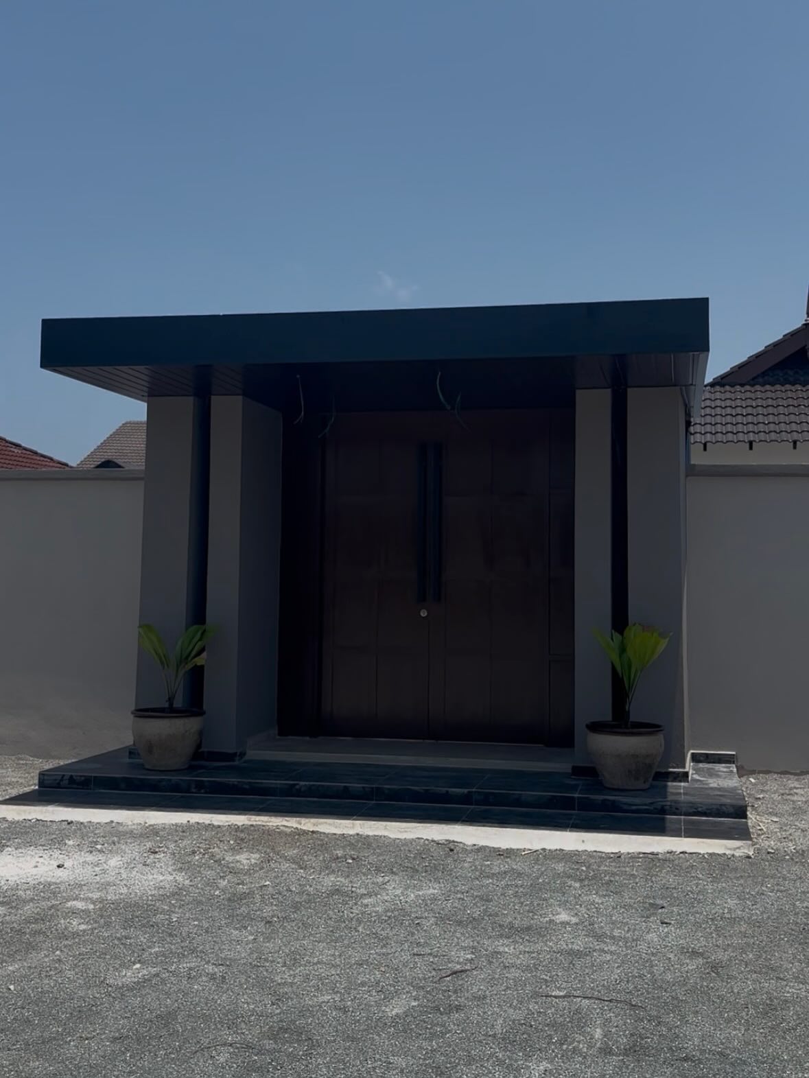 Main Door